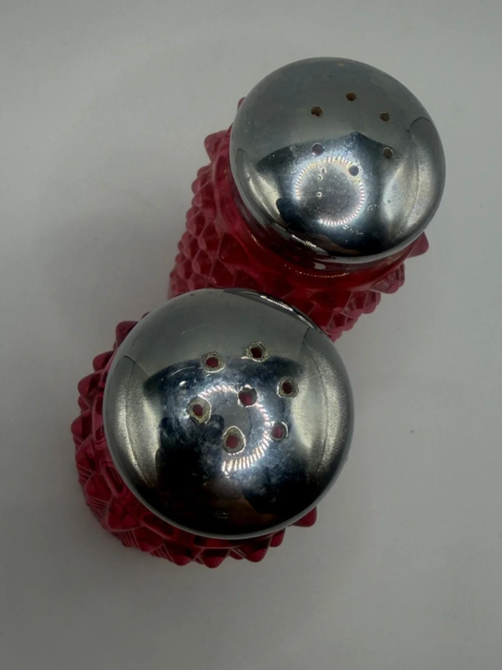Vintage Cranberry Hobnail Glass Salt & Pepper Seasoning Shakers Kitchenware
